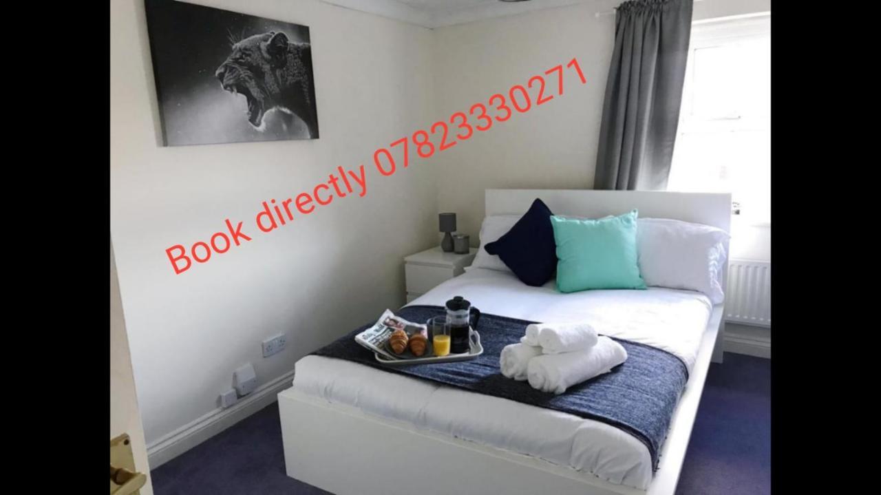 Chani Place Northampton Kültér fotó