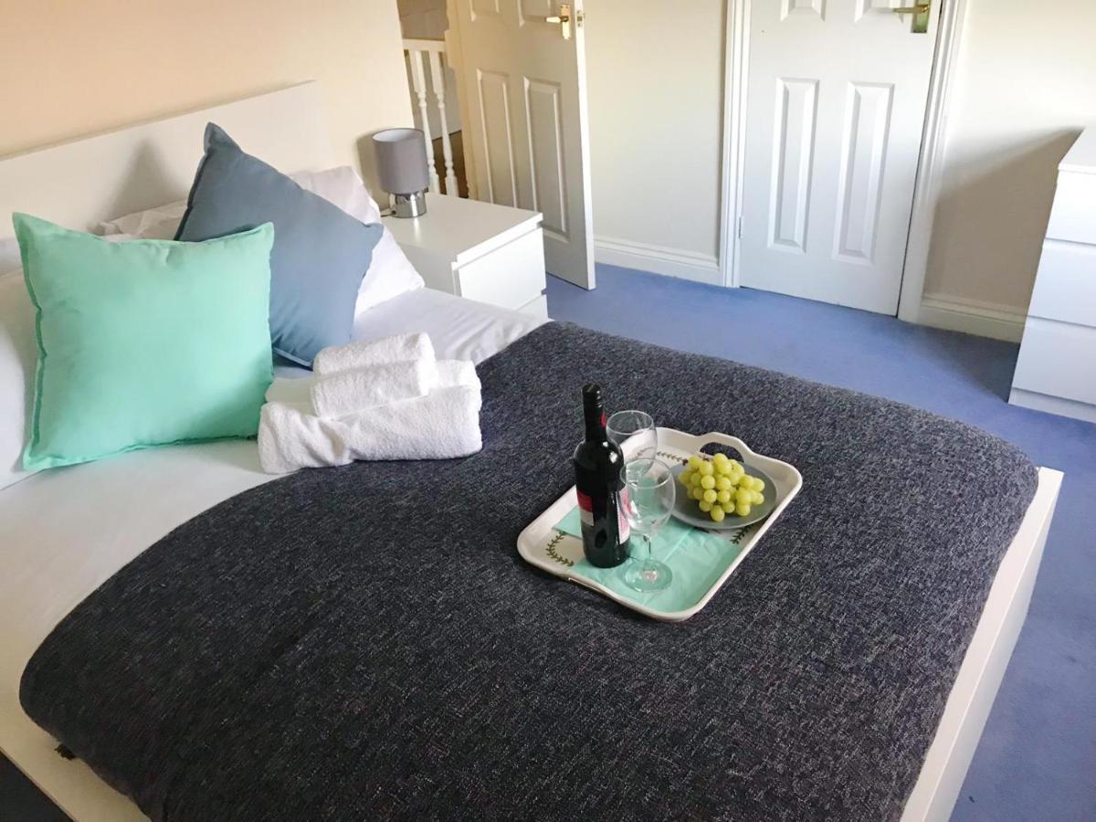 Chani Place Northampton Kültér fotó