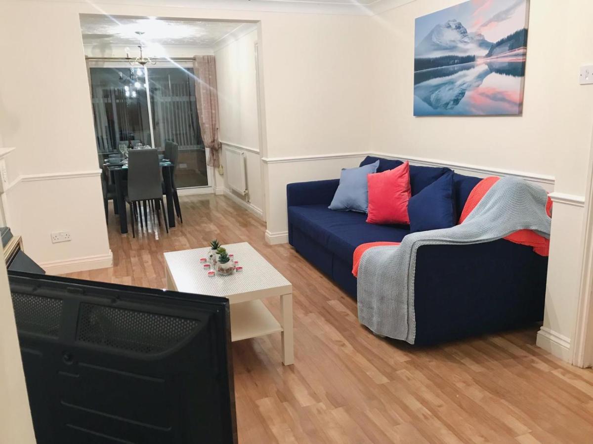 Chani Place Northampton Kültér fotó